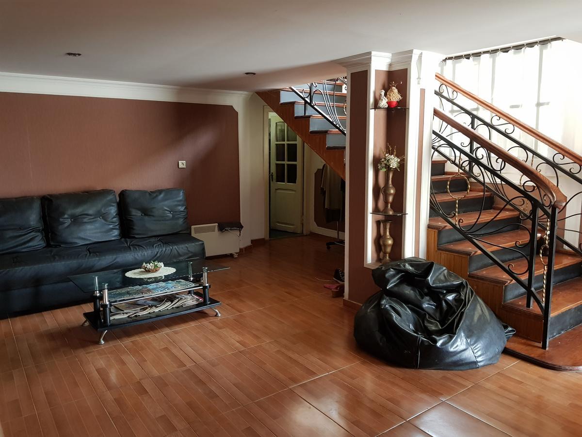 Guest House Telavi XXI Ngoại thất bức ảnh
